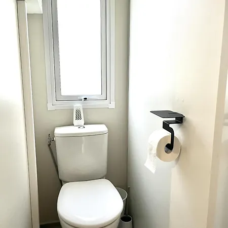 T3 Confort 4pers- Parking Gratuit- Climatise * Ajaccio (Corsica)